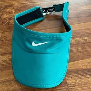 Nike Turquoise Featherlight Visor